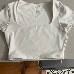 Buffbunny butter crop top white